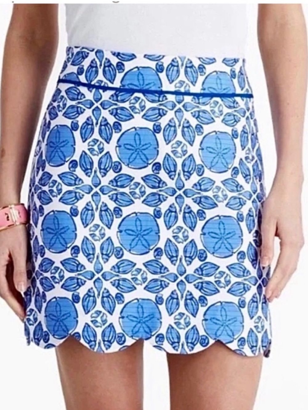 Vineyard Vines Sand Dollar Skirt Blue and White Printed Scallop Hem 10